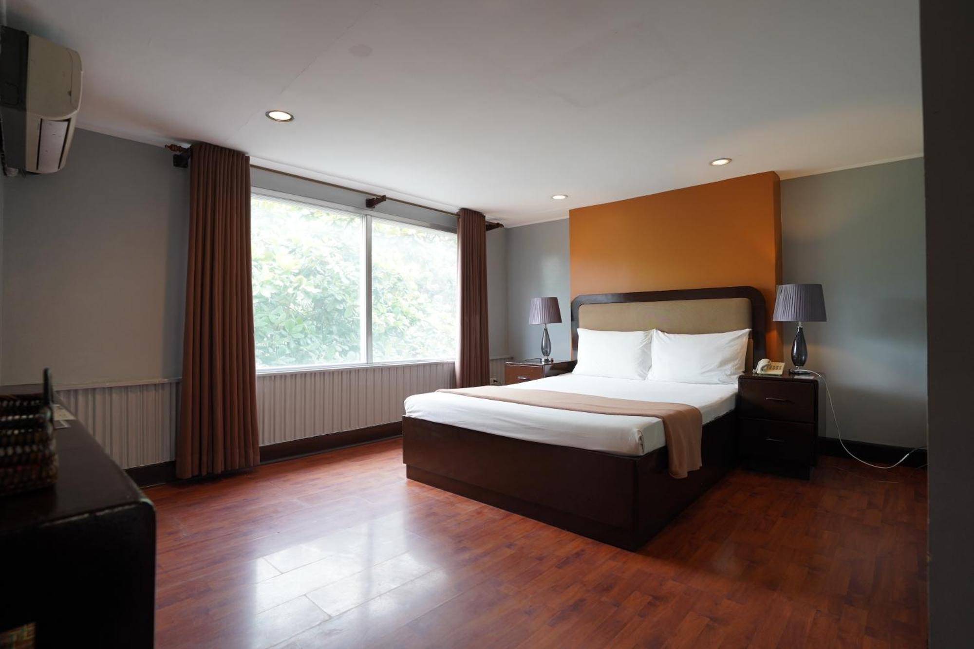 Arzo Hotel Manila Exteriér fotografie