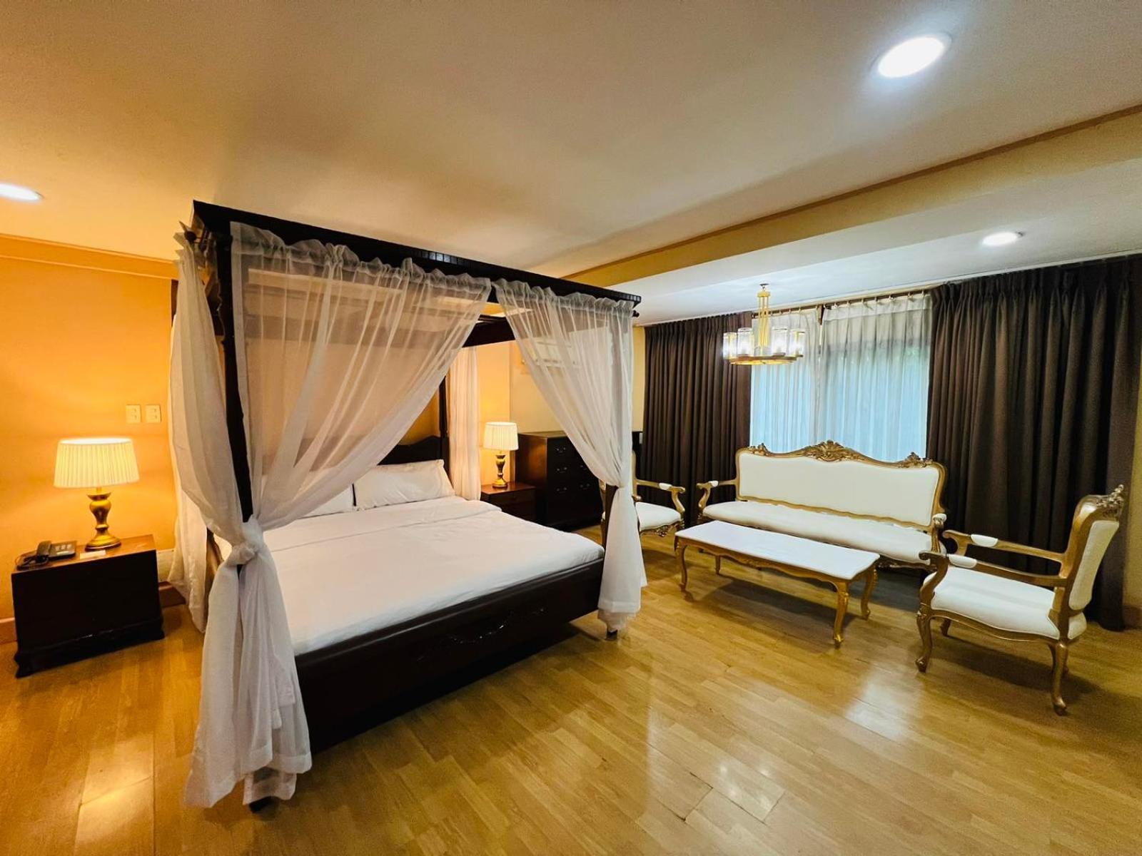 Arzo Hotel Manila Exteriér fotografie